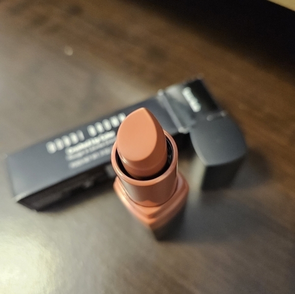 BOBBI Brown Crushed Lip Color Lipstick in Sazan Nude (NIB) - Picture 9 of 9